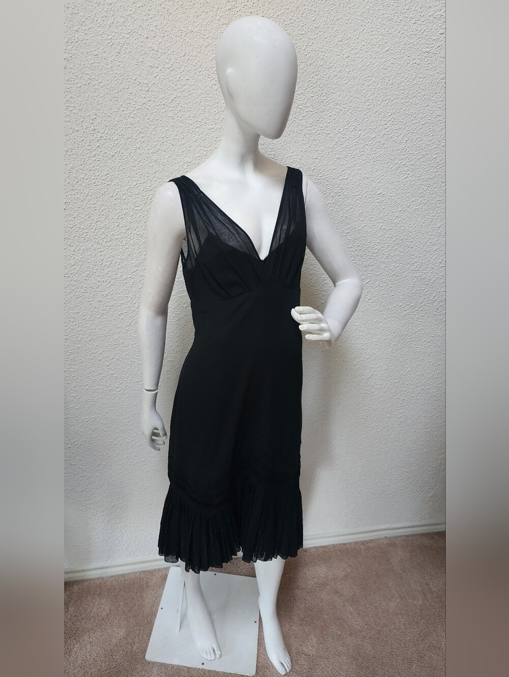 Elie Tahari Black Knee Lenght Dress Size 10